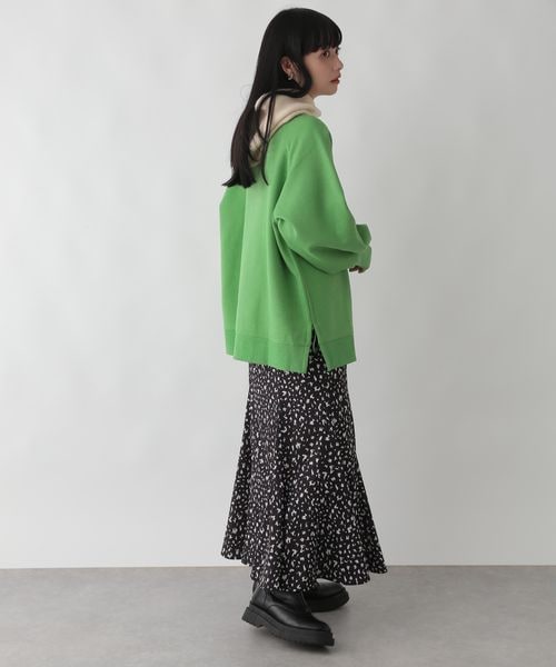 LOWRYS FARM（ローリーズファーム）の「ドロストウラケプルオーバー（トップス・レディース・アイボリー08/チャコール18/グリーン75・F）」の10枚目の写真