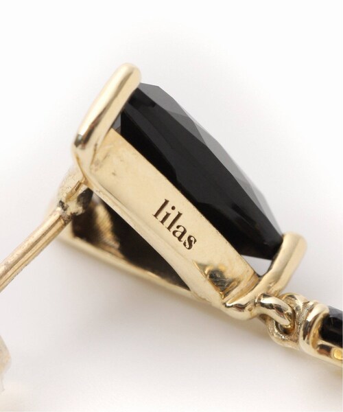 Lilas(リラ)の「《予約》ダークトーンマルチストーンピアスK10(片耳)(腕時計・ゴールド/(090)/フリー/残り2点)」の8枚目の写真