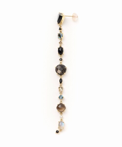 Lilas(リラ)の「《予約》ダークトーンマルチストーンピアスK10(片耳)(腕時計・ゴールド/(090)/フリー/残り2点)」の3枚目の写真