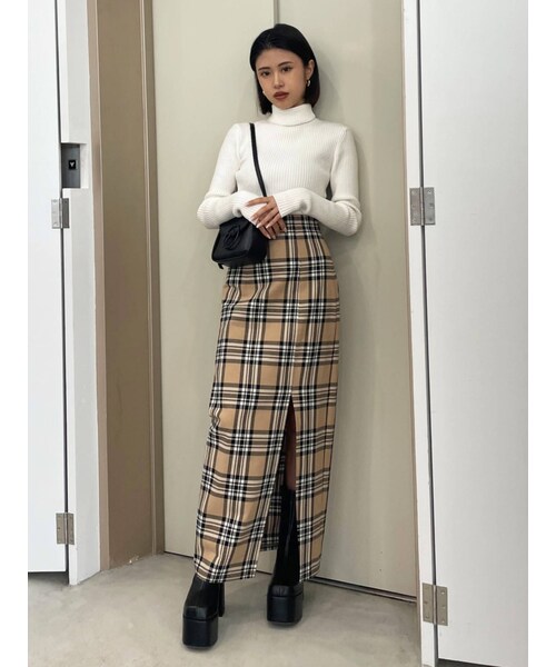 EMODA（エモダ）の「スーパーハイウエストスリットスカート（スカート・ブラック/ライトミックス/ミックス・M/S）」の17枚目の写真