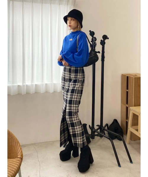 EMODA（エモダ）の「スーパーハイウエストスリットスカート（スカート・ブラック/ライトミックス/ミックス・M/S）」の8枚目の写真