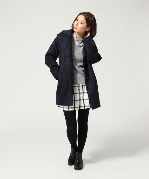 LEPSIM（レプシィム）の「【NEW ARRIVAL】ＴＲモッサガラショートパンツ（パンツ・レディース・ホワイト/チャコールグレー/ネイビー・Ｍ/Ｌ）」の5枚目の写真