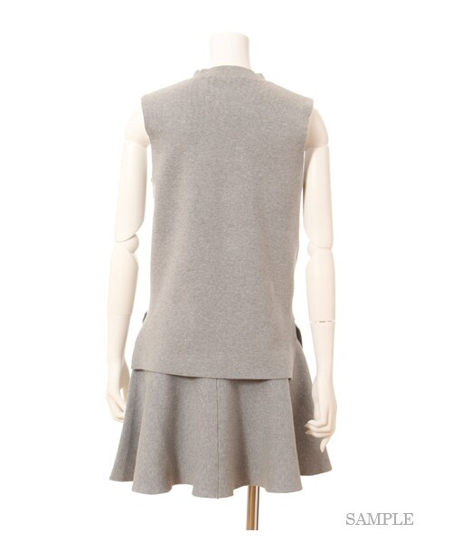 SNIDEL(スナイデル)の「ニットコンビワンピース(ワンピース+トップスセット・レディース・IVR/GRY/BLU【sweet限定】・F)」の5枚目の写真