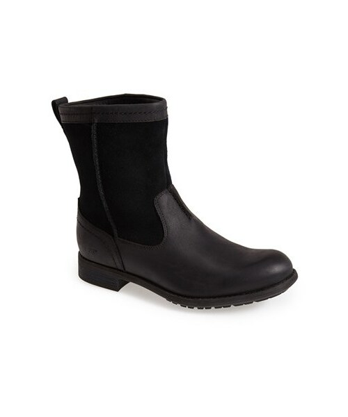 UGG(アグ)の「UGG® Australia 'Lerette' Water Resistant Suede & Leather Boot (Men)(ブーツ・メンズ・Black/Stout・7 M/8.5 M/9 M/9.5 M/10 M/10.5 M/11 M/11.5 M/12 M/13 M/14 M/15 M/16 M/17 M/7.5 M/8 M)」の2枚目の写真