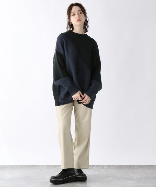 JEANASIS(ジーナシス)の「レザーキリカエストレートパンツ(パンツ・レディース・ブラック(09)/グレージュ(11)・S/M)」の7枚目の写真