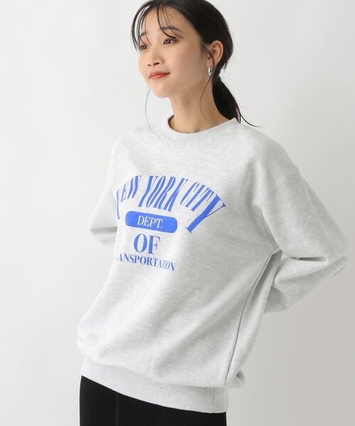 A part by（アパートバイ）の「NYCスウェットプルオーバー/WEB先行予約（トップス・レディース・アッシュグレー 12/ネイビー 88・フリーサイズ）」の5枚目の写真