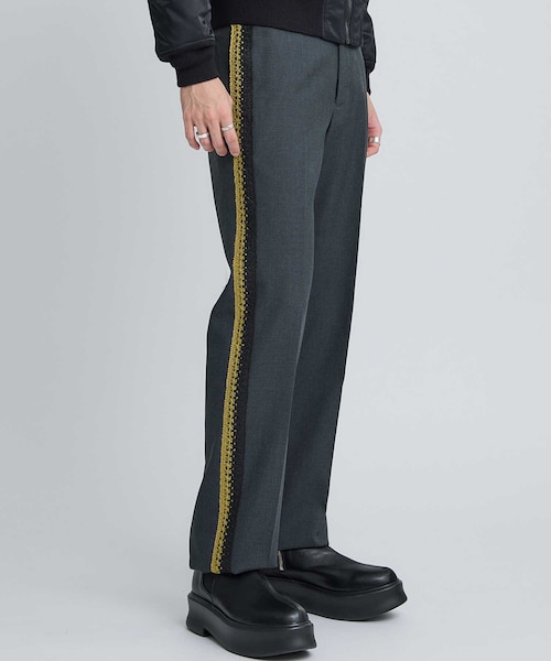 ALLEGE(アレッジ)の「Lace Tape Slacks(その他パンツ・メンズ・GRY/NVY・2/3)」の1枚目の写真
