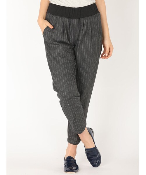 Rinajour（リナジュール）の「リブ付タックパンツ（パンツ・レディース・BLACK/CHARCOL・1/2）」の9枚目の写真