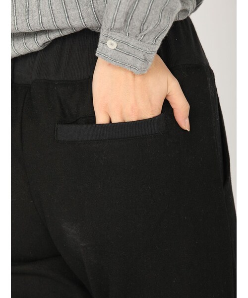 Rinajour（リナジュール）の「リブ付タックパンツ（パンツ・レディース・BLACK/CHARCOL・1/2）」の7枚目の写真
