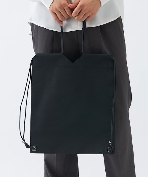 Lui's（ルイス）の「【ITTI / イッチ】MARY NAP TOTE/DIPLO SKY（トートバッグ・メンズ・ブラック/ブルー・F）」の2枚目の写真