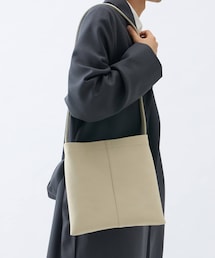 Lui's | 【ITTI / イッチ】MARY SHOULDER-PM/DIPLO SKY(トートバッグ)