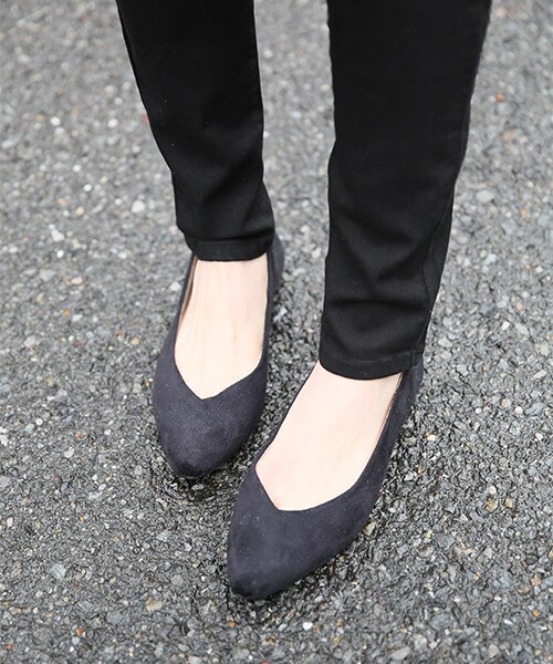 GLOBAL WORK（グローバルワーク）の「ポインテッドバレエ（シューズ・レディース・ブラック(09)/バイカラー(35)/ゴールド(60)/カモフラ(78)・Ｓ/Ｍ/Ｌ）」の6枚目の写真