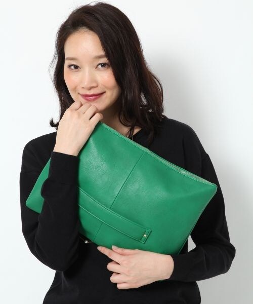 BLISS POINT Womens（ブリスポイント ウイメンズ）の「【WEB限定先行予約】ベーシッククラッチ（バッグ・レディース・ホワイト/ブラック/シルバー/イエロー×ベージュ/グリーン/カモフラ×ブラック/ネイビー×グリーン・ONE SIZE）」の5枚目の写真