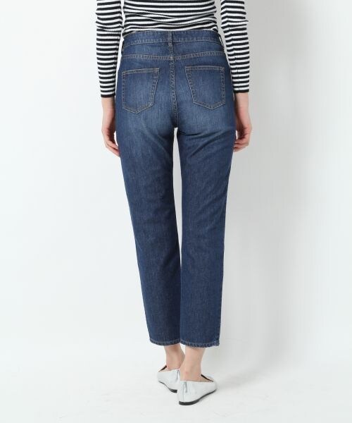 BLISS POINT Womens（ブリスポイント ウイメンズ）の「【WEB限定先行予約】テーパードデニムパンツ（パンツ・レディース・ホワイト/ブルー/ネイビー/クラッシュ・Ｓ/Ｍ/Ｌ）」の6枚目の写真
