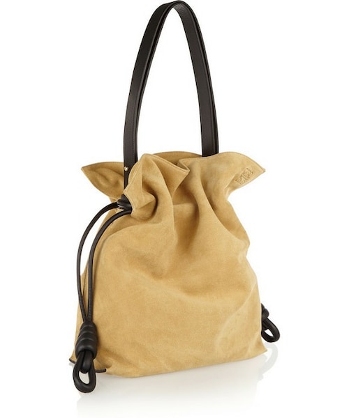 バッグ LOEWE SUEDE LEATHER CHARM SHOULDER BAG LOEWE（ロエベ）の「Loewe Flamenco Knot small suede shoulder bag