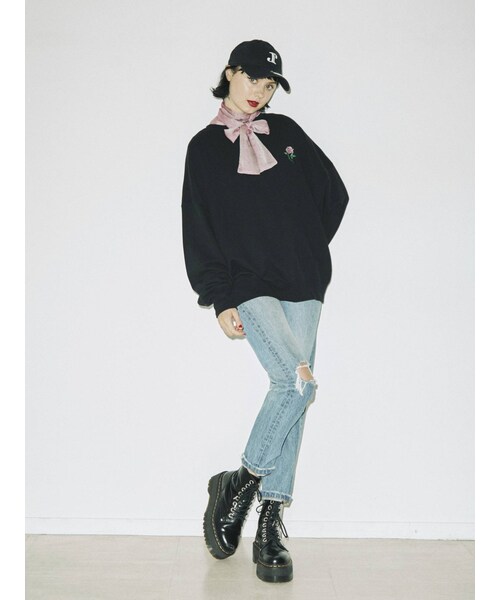 jouetie（ジュエティ）の「バックBIGロゴローズプルオーバー（Tシャツ/カットソー・ブルー/パープル/グレー/ブラック・M）」の12枚目の写真