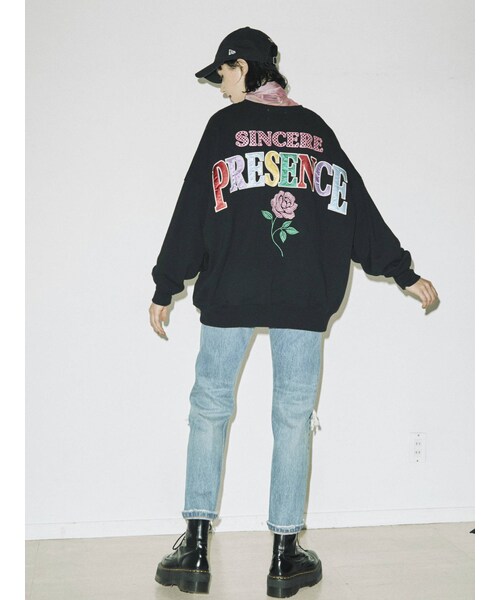 jouetie（ジュエティ）の「バックBIGロゴローズプルオーバー（Tシャツ/カットソー・ブルー/パープル/グレー/ブラック・M）」の10枚目の写真