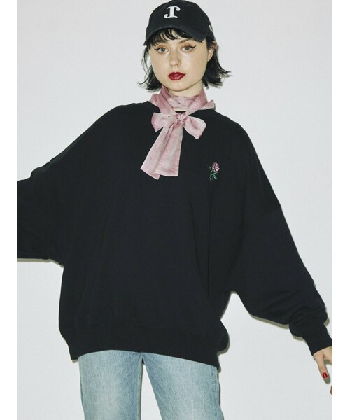 jouetie（ジュエティ）の「バックBIGロゴローズプルオーバー（Tシャツ/カットソー・ブルー/パープル/グレー/ブラック・M）」の8枚目の写真