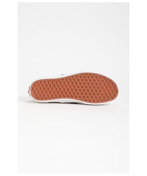 VANS（バンズ）の「Vans 'Classic' Sneaker (Women)（スニーカー・レディース・White/Black・10 M/5.5 M/6 M/6.5 M/5 M/7 M/7.5 M/8 M/8.5 M/9 M/9.5 M/11 M）」の4枚目の写真