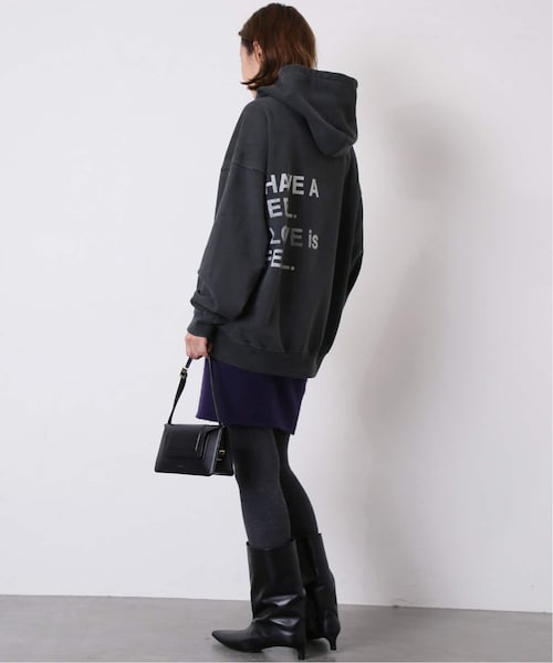 Deuxieme Classe（ドゥーズィエムクラス）の「feeling パーカー