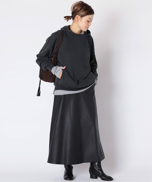 Deuxieme Classe（ドゥーズィエムクラス）の「feeling パーカー