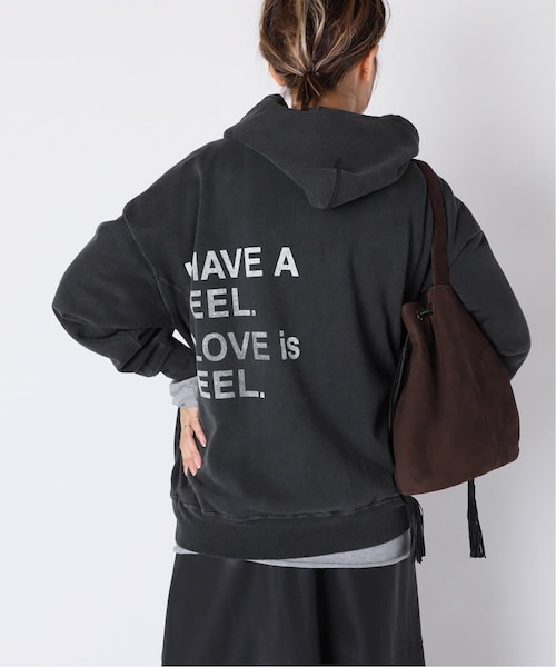 Deuxieme Classe（ドゥーズィエムクラス）の「feeling パーカー