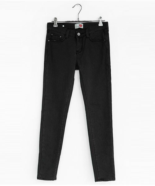 DHOLIC（ディーホリック）の「ベーシックカラー裏起毛スキニーパンツ（その他パンツ・レディース・ライトベージュ/ブラック/ダークグレー・25/26/27/28/29/30）」の3枚目の写真