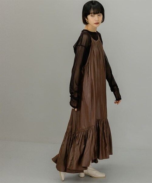 KBF(ケイビーエフ)の「蛋糕細肩帶洋裝(ワンピース/ドレス・レディース・炭灰色/鐵灰色/棕色・炭灰色/鐵灰色/棕色)」の20枚目の写真