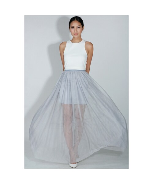 KLARRA（クラーラ）の「Lilith Mesh Maxi Skirt in Dusty Grey（その他・レディース・Dusty Grey/Champagne・XS/S/M/L）」の2枚目の写真