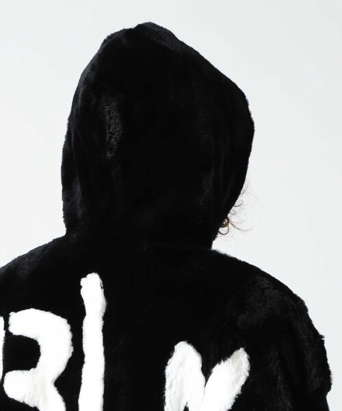 ROYAL FLASH（ロイヤルフラッシュ）の「FR(13)NDS /フレンズ/Rabbit 