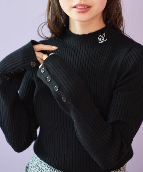 OLIVE des OLIVE（オリーブデオリーブ）の「袖口ボタンリブニット