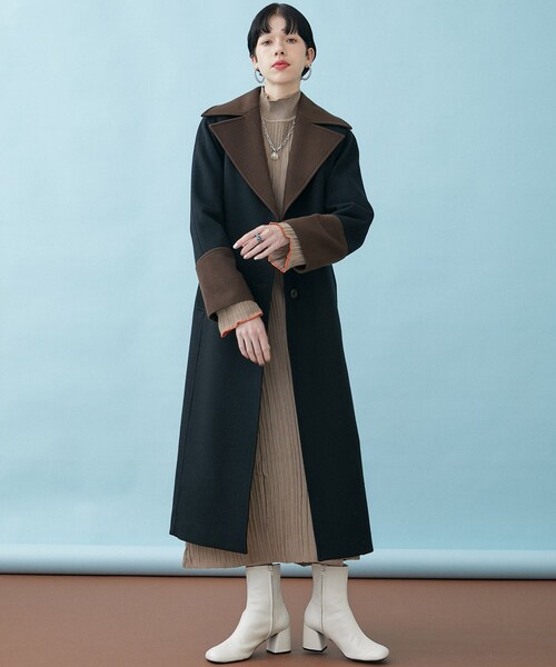 INella（イネラ）の「バイカラーシェイプロングコート（その他アウター・レディース・NAT/IVR/BLK・1/2）」の2枚目の写真