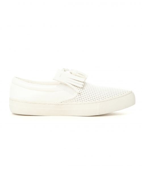 GLOBAL WORK（グローバルワーク）の「【一部カラー先行予約】ポインテッドスリッポン（シューズ・レディース・ホワイト(05)/【先行予約】パンチングホワイト(06)/ブラック(09)/【先行予約】パンチングブラック(10)/【先行予約】パンチングゴールド(60)/ブルー(85)・Ｓ/Ｍ/Ｌ）」の13枚目の写真