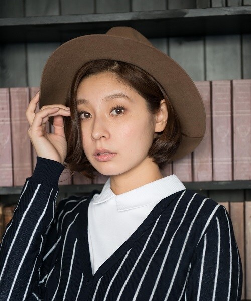 LEPSIM（レプシィム）の「【NEW ARRIVAL】フェルトＨＡＴ　ＳＳ（アクセサリー・レディース・ブラック/キャメル/ネイビー・ONE SIZE）」の2枚目の写真