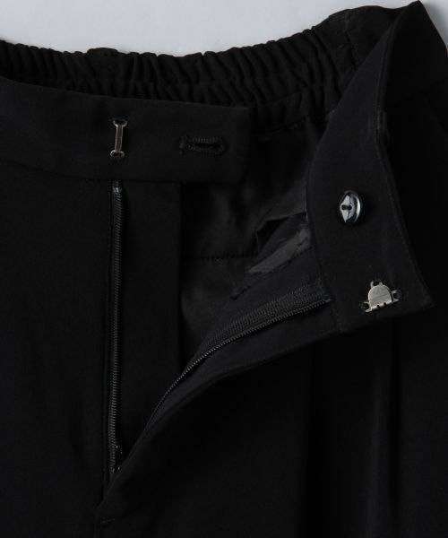 JEANASIS（ジーナシス）の「タックワイドクロップドパンツ（パンツ・レディース・ブラック/ベージュ・FREE）」の5枚目の写真