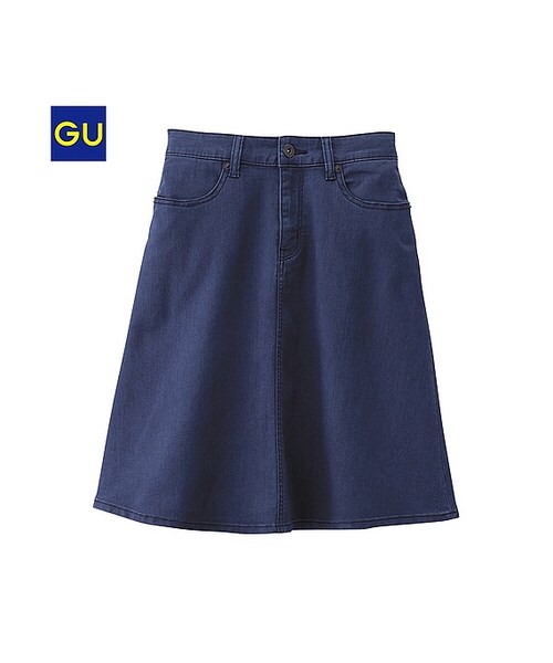 GU（ジーユー）の「（GU）デニムフレアスカートＡ（WOMEN ⁄ スカート・レディース・BLUE・M/XL/L/S）」の2枚目の写真