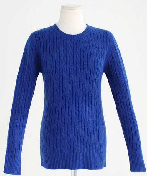 DHOLIC（ディーホリック）の「ラウンドネックケーブルスリムニット（ニット/セーター・レディース・ディープスカイブルー/ライトピンク/ライトベージュ/ホワイトアイボリー/レッド/ブラック/ブルー・free）」の5枚目の写真