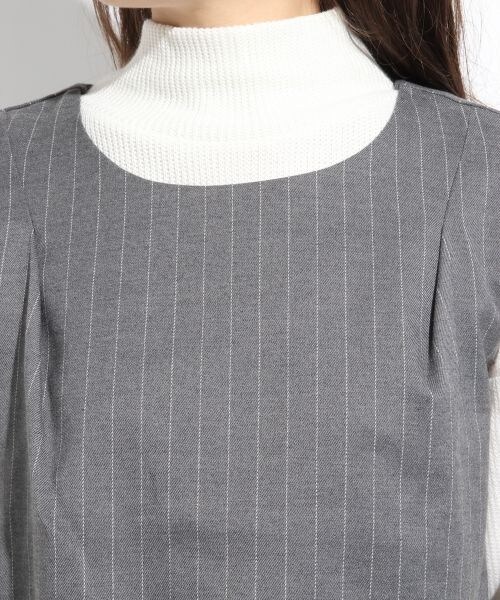 LOWRYS FARM(ローリーズファーム)の「ノースリ*テーパードパンツ2(ワンピース/ドレス・レディース・ブラック/グレー×ストライプ/ネイビーストライプ・M/L)」の6枚目の写真