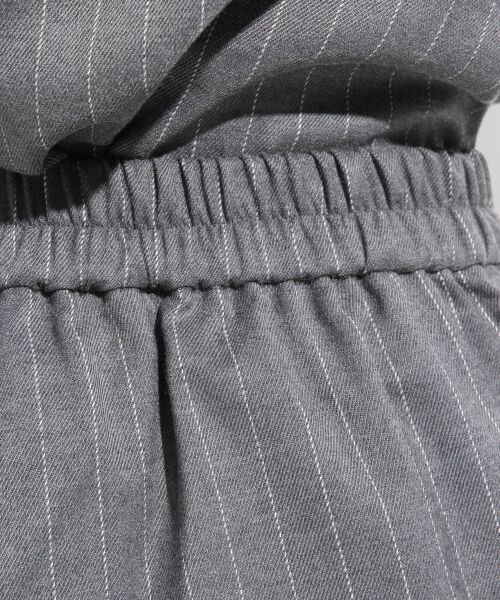 LOWRYS FARM(ローリーズファーム)の「ノースリ*テーパードパンツ2(ワンピース/ドレス・レディース・ブラック/グレー×ストライプ/ネイビーストライプ・M/L)」の14枚目の写真