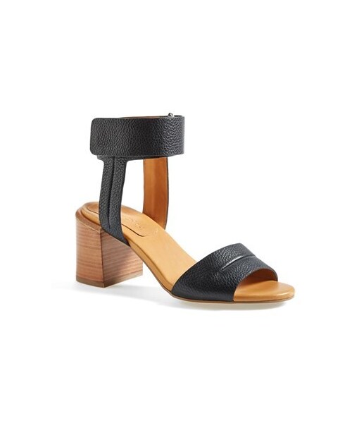 SEE BY CHLOE(シーバイクロエ)の「See by Chloé 'Anna' City Sandal (Women)(サンダル・レディース・Black・7.5US / 37.5EU/5.5US / 35.5EU/7US / 37EU/8US / 38EU/10US / 40EU/6US / 36EU/9.5US / 39.5EU/8.5US / 38.5EU/6.5US / 36.5EU/10.5US / 40.5EU/9US / 39EU/5US / 35EU/11US / 41EU)」の1枚目の写真