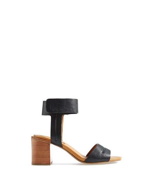 SEE BY CHLOE(シーバイクロエ)の「See by Chloé 'Anna' City Sandal (Women)(サンダル・レディース・Black・7.5US / 37.5EU/5.5US / 35.5EU/7US / 37EU/8US / 38EU/10US / 40EU/6US / 36EU/9.5US / 39.5EU/8.5US / 38.5EU/6.5US / 36.5EU/10.5US / 40.5EU/9US / 39EU/5US / 35EU/11US / 41EU)」の4枚目の写真