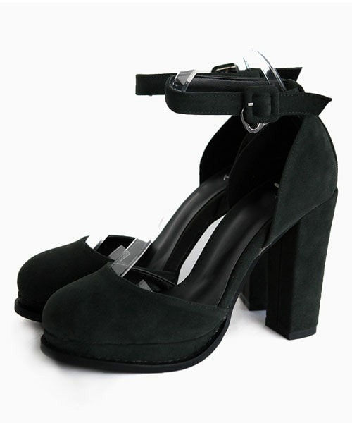 DHOLIC（ディーホリック）の「アンクルストラップヒールシューズ（パンプス・レディース・ブラック/グレー/カーキ・22.5/23.0/23.5/24.0/24.5）」の3枚目の写真