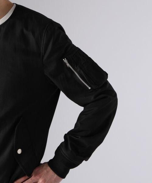 HARE(ハレ)の「【先行予約】ノーカラーMA-1(ジャケット/アウター・メンズ・オフホワイト/ブラック/ネイビー・S/M/L)」の9枚目の写真