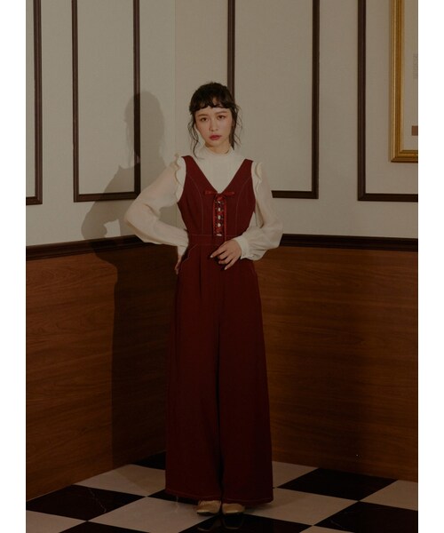 Marjorie（マージョリー）の「波光瀲豔，平塔克小立領荷葉拼接上衣（トップス・レディース・米白/淺薄荷・S/M）」の4枚目の写真