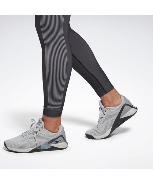 Reebok（リーボック）の「ヨガ ハイライズ シームレス タイツ / YOGA HR SEAMLESS TIGHT（ブラック）（アンダーウェア・ブラック・SS/M/LL/4L）」の6枚目の写真