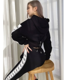 GYDA | 【セットアップ着用可】GG logoライン バックレースアップパーカー(パーカー)