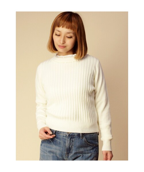 w closet(ダブルクローゼット)の「ワイドリブパール付きプルオーバー(トップス・レディース・オフホワイト/グレー/スモークピンク/ネイビー/オフホワイト×ブラック・FREE)」の1枚目の写真