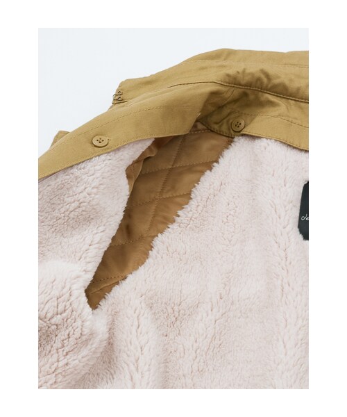 w closet(ダブルクローゼット)の「ライナー付きツイルトレンチコート(トップス・レディース・ベージュ/ネイビー・FREE)」の13枚目の写真