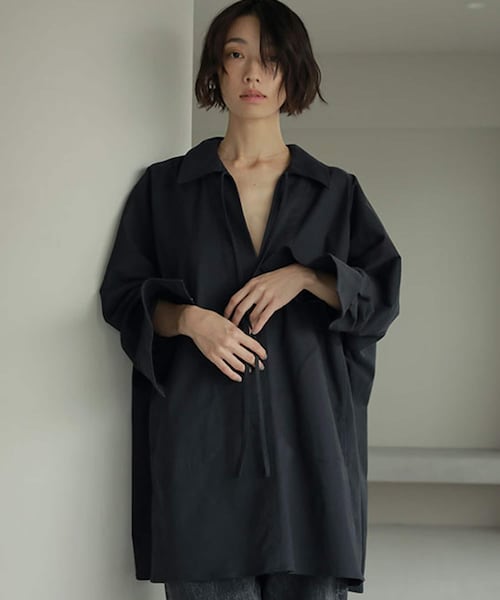 ETRE TOKYO(エトレトウキョウ)の「スキッパーチュニック ETRE TOKYO(エトレトウキョウ)の「スキッパーチュニック