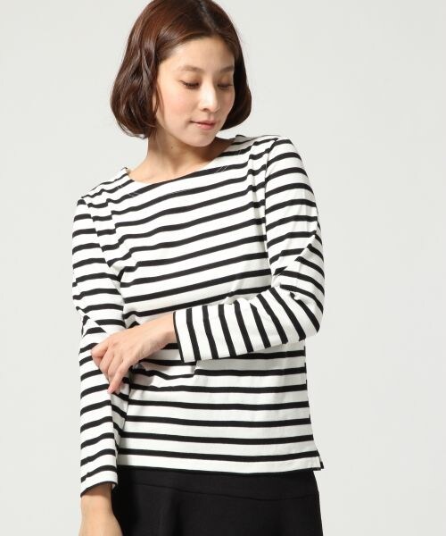 LEPSIM(レプシィム)の「【NEW ARRIVAL】ボーダーキリカエボートネックプルオーバー(トップス・レディース・オフ×ブラック/トップグレー×オフ/ダークネイビー×イエロー/ダークネイビー×オフ・M/L)」の7枚目の写真